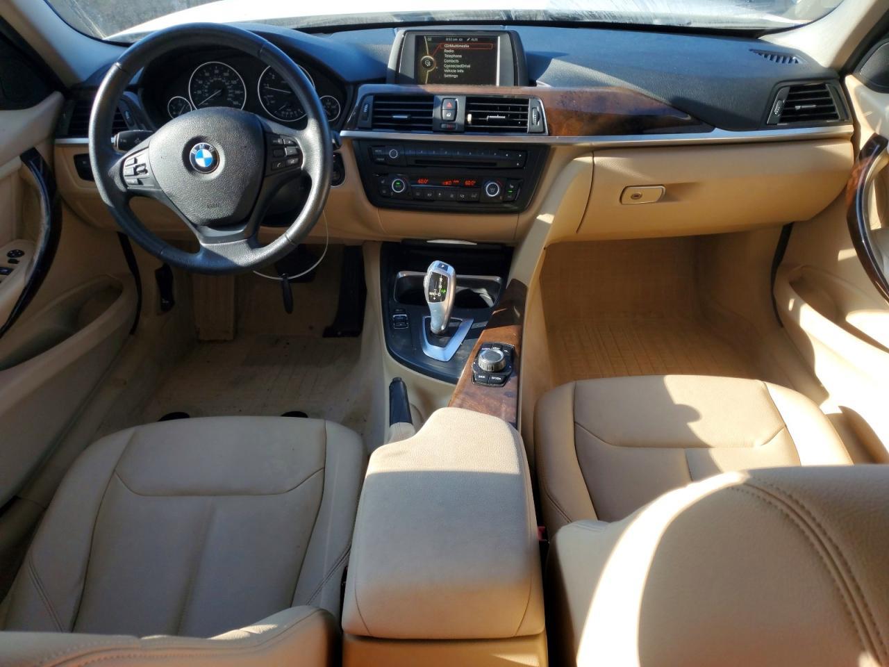2014 BMW 320 I xDrive - zdjęcie 8