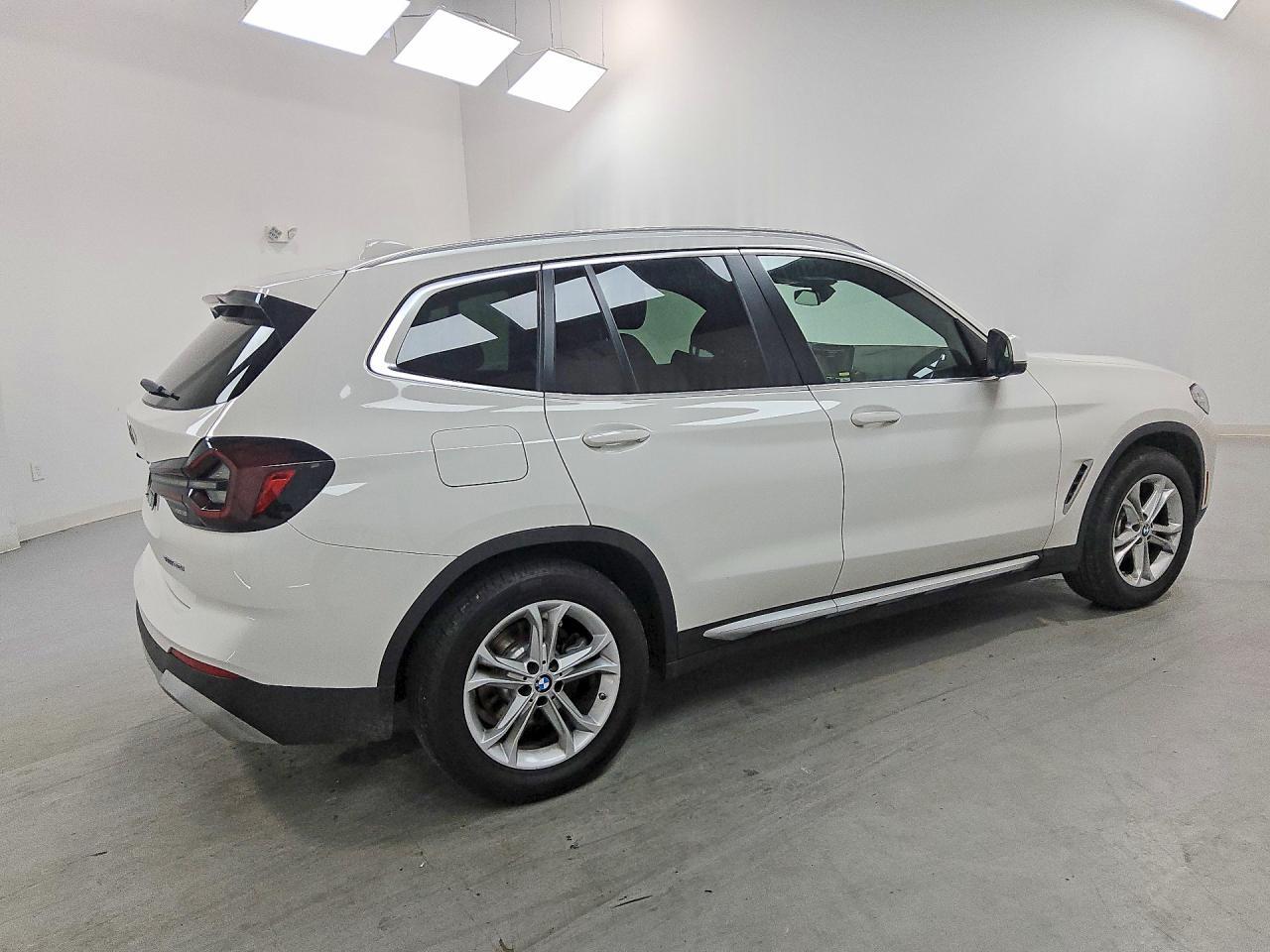 2022 BMW X3 Sdrive30I - zdjęcie 3