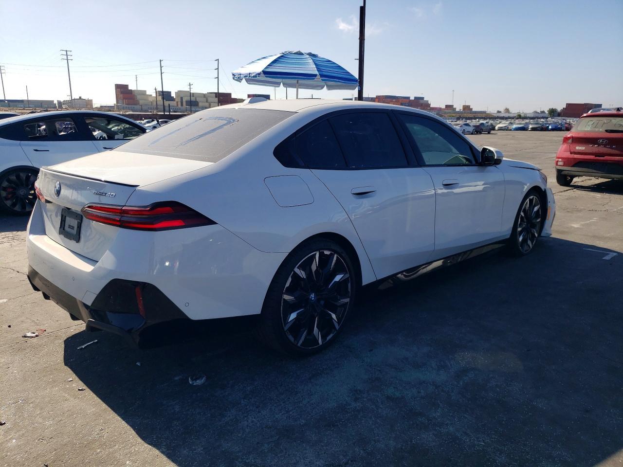 2024 BMW I5 Edrive 40 - zdjęcie 3
