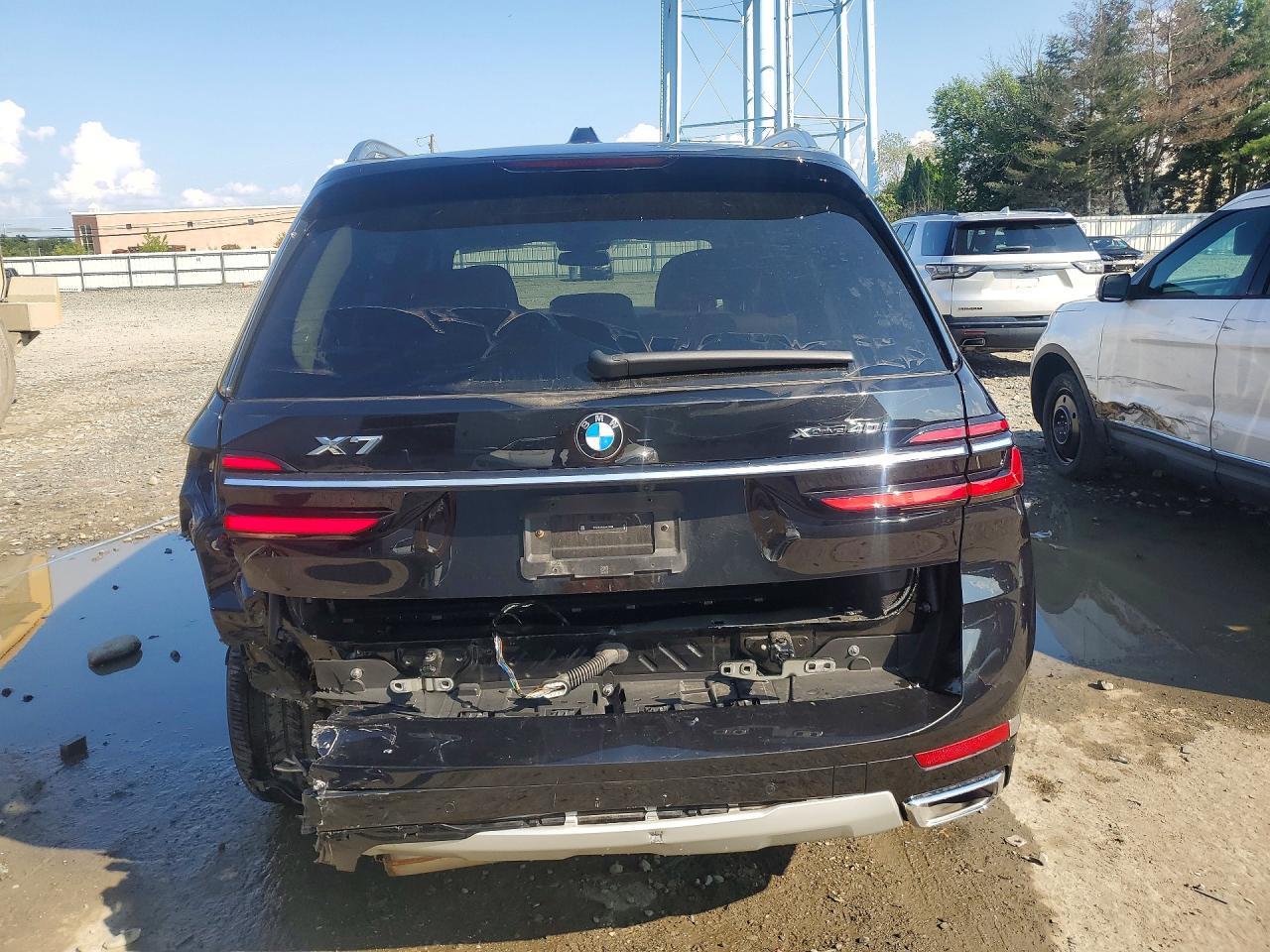 2025 BMW X7 xDrive40I - zdjęcie 6