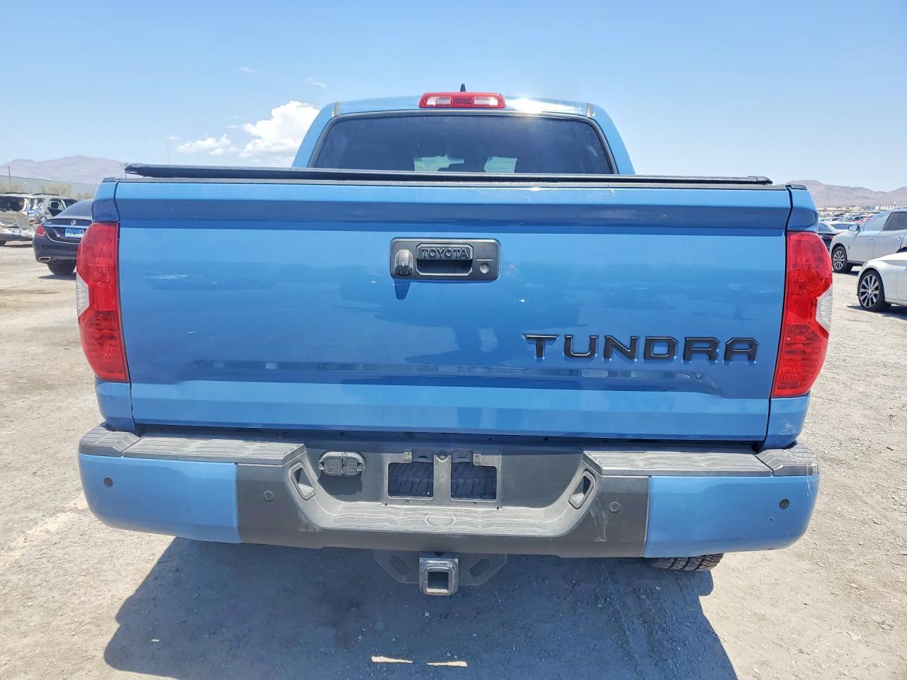 2020 Toyota Tundra Sr5 - zdjęcie 6
