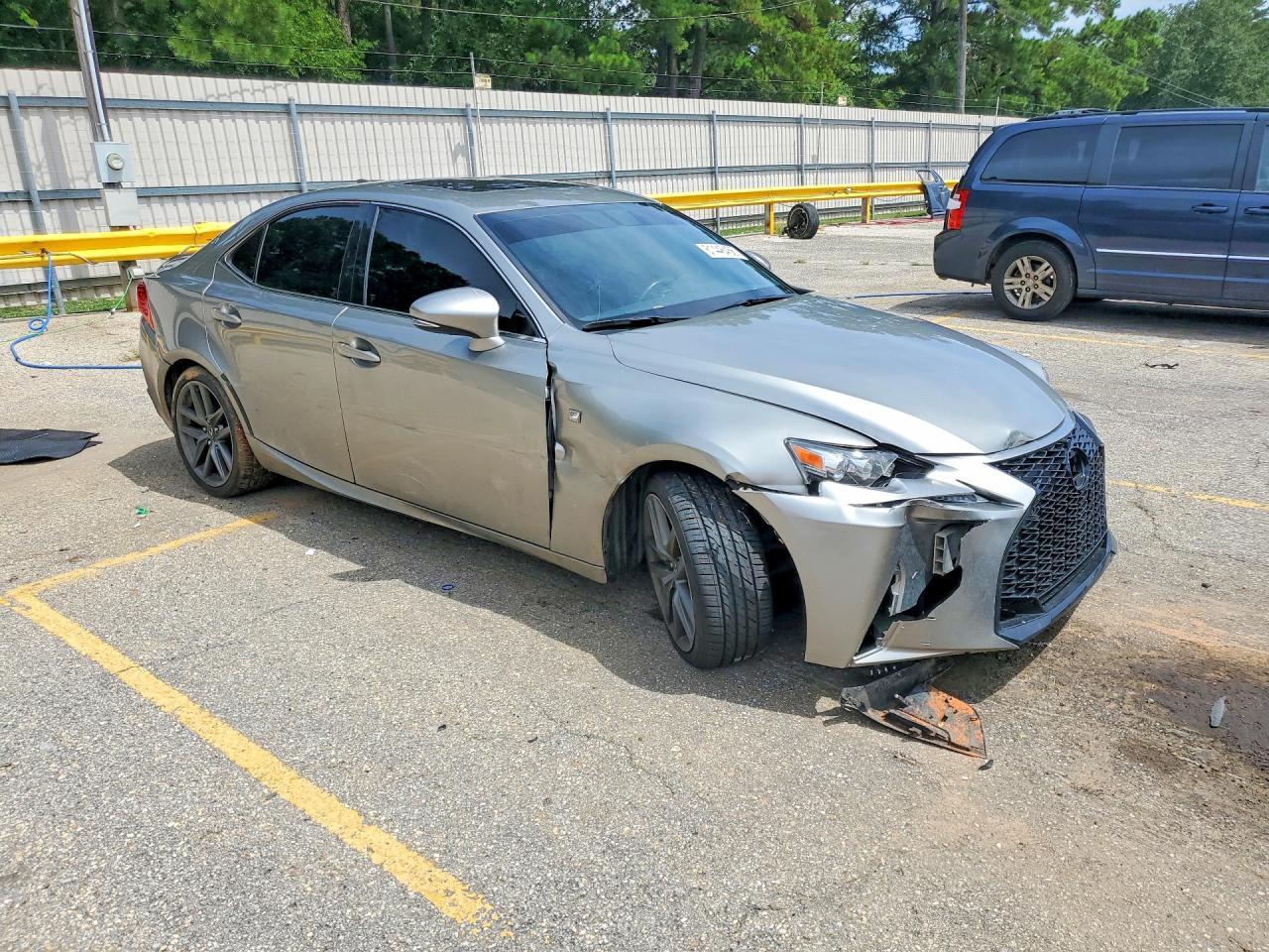 2016 Lexus Is 200T - zdjęcie 4