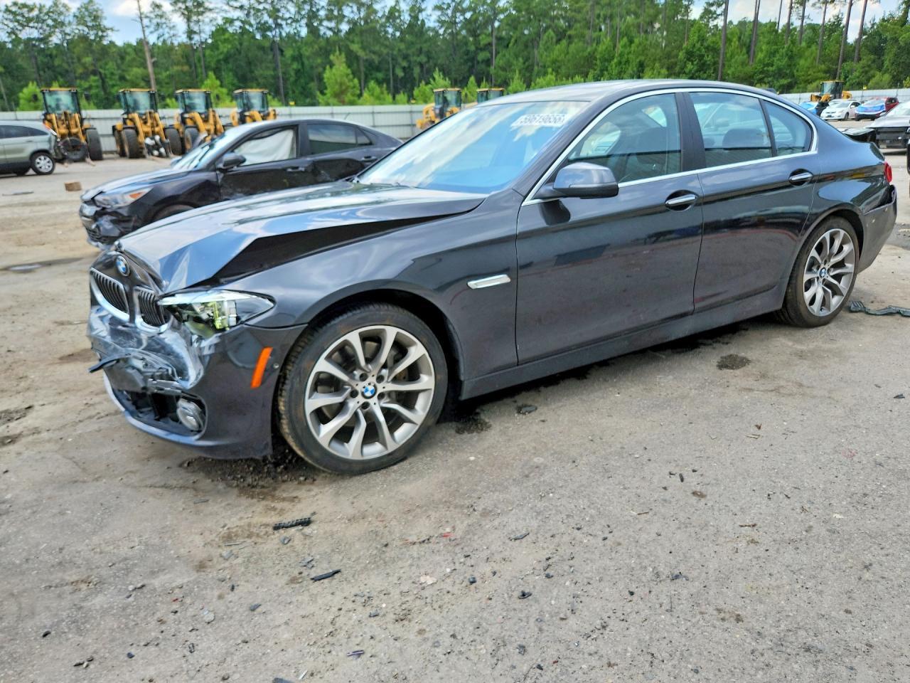 2016 BMW Seria 5 535i - zdjęcie główne