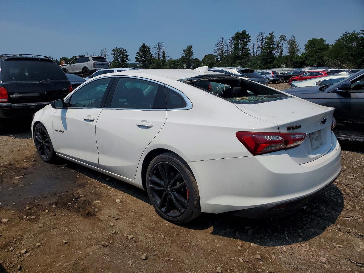 2021 Chevrolet Malibu Lt - zdjęcie 2