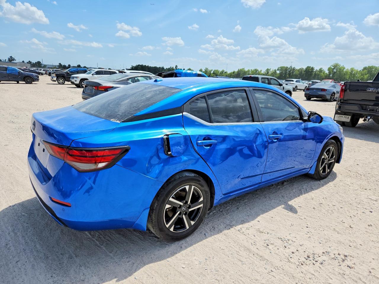 2025 Nissan Sentra Sv - zdjęcie 3