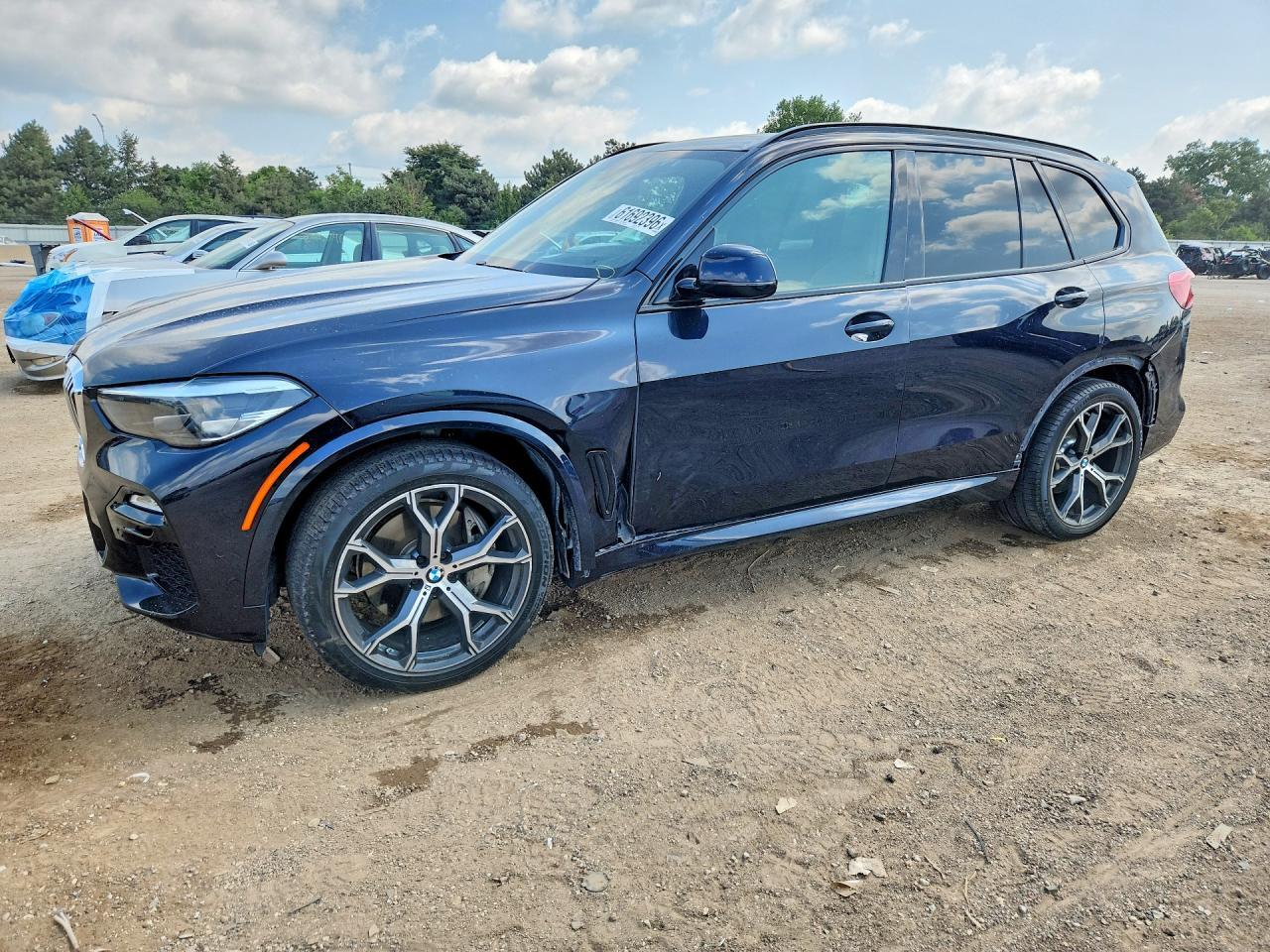 2019 BMW X5 xDrive50I - zdjęcie główne