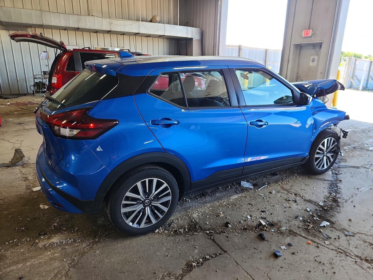 2021 Nissan Kicks Sv - zdjęcie 3