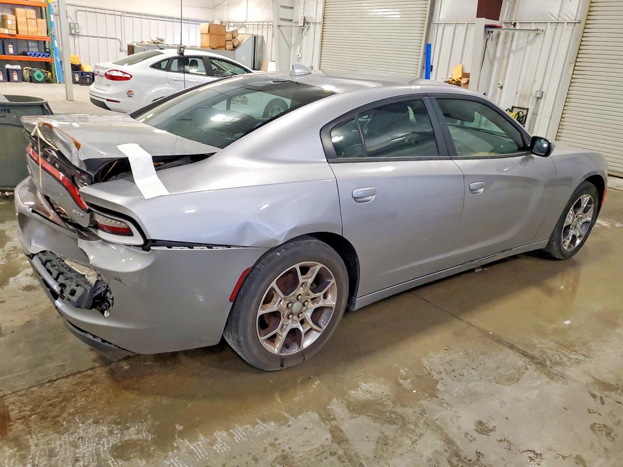 2016 Dodge Charger Sxt - zdjęcie 3