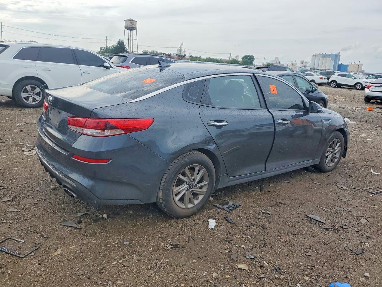 2020 Kia Optima Lx - zdjęcie 3