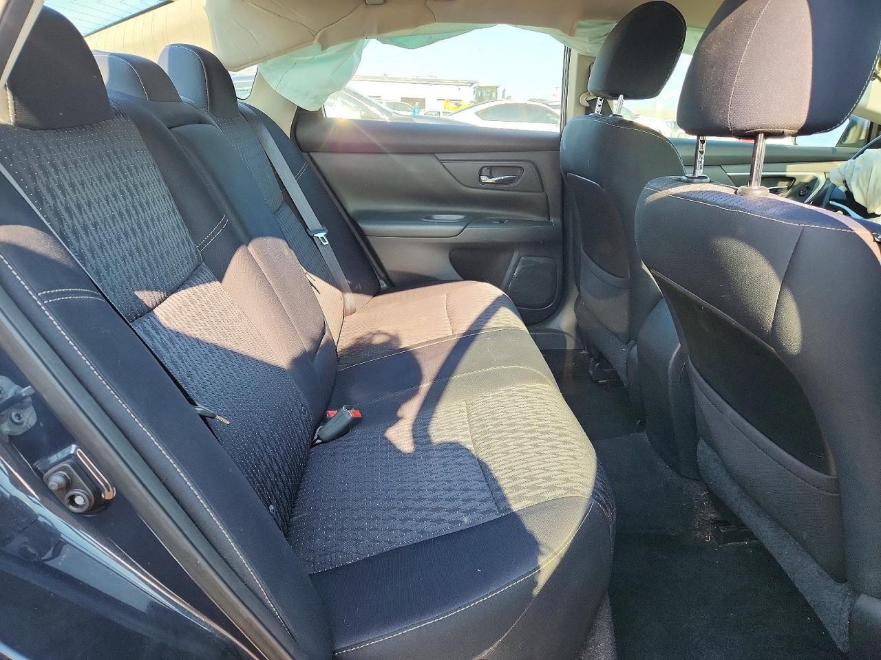 2016 Nissan Altima 2.5 S - zdjęcie 10