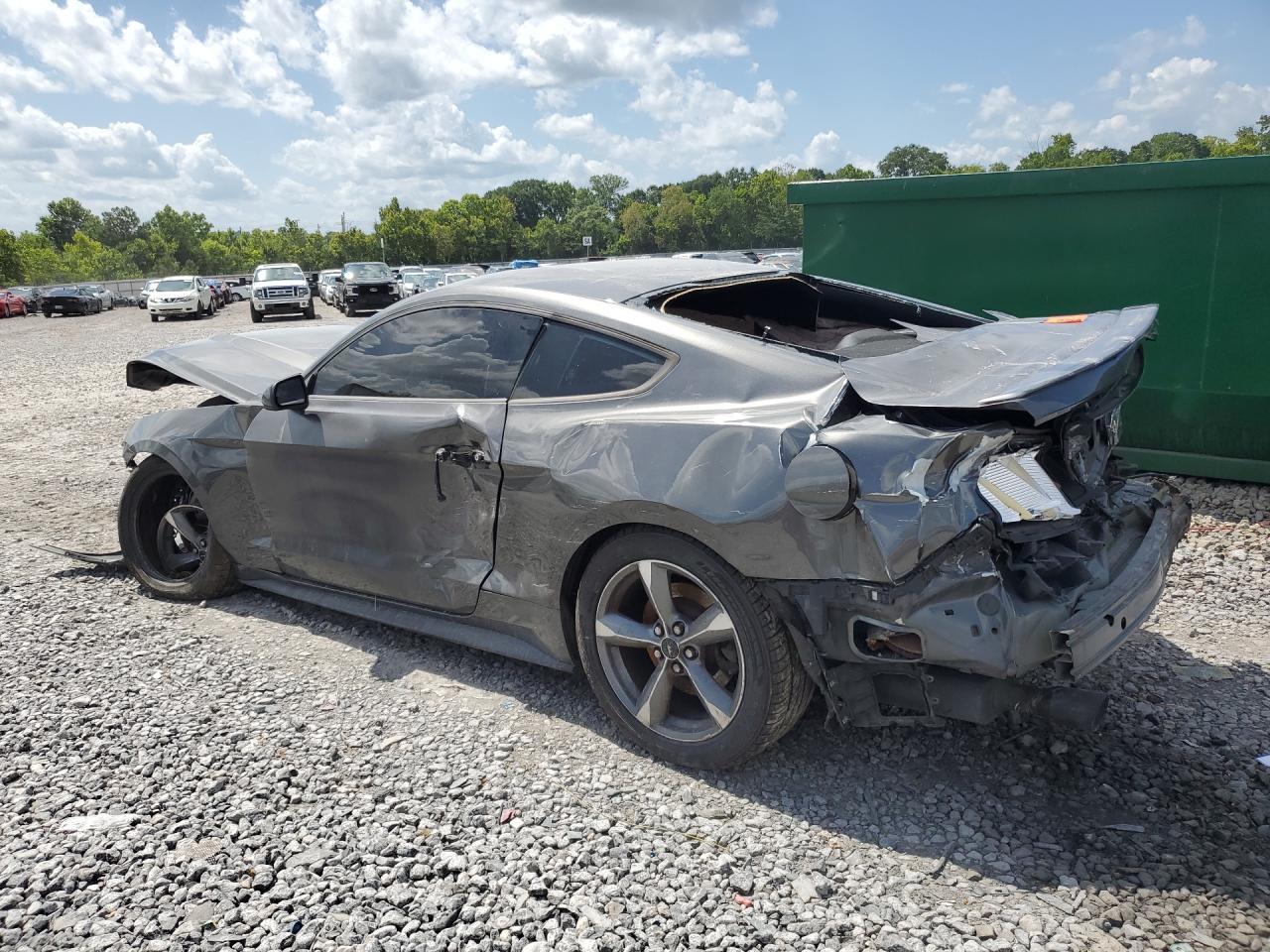 2016 Ford Mustang - zdjęcie 2