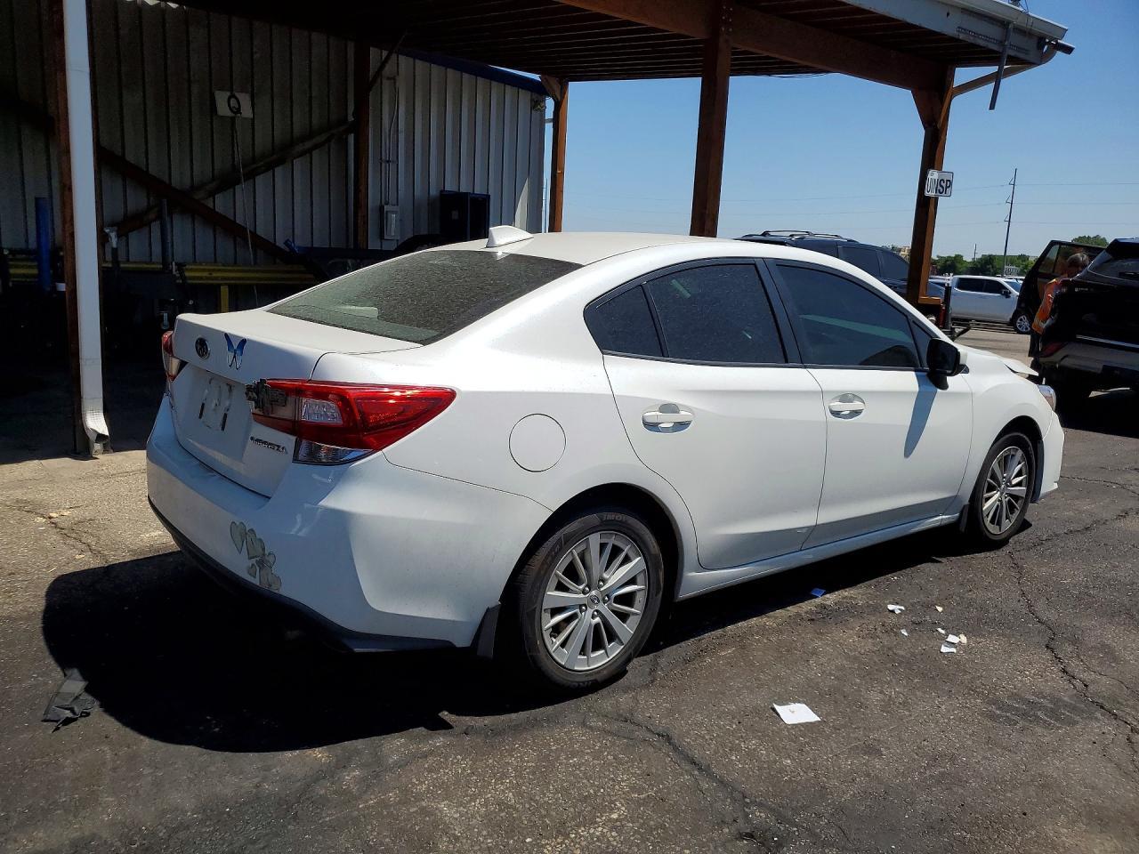2018 Subaru Impreza Premium - zdjęcie 3