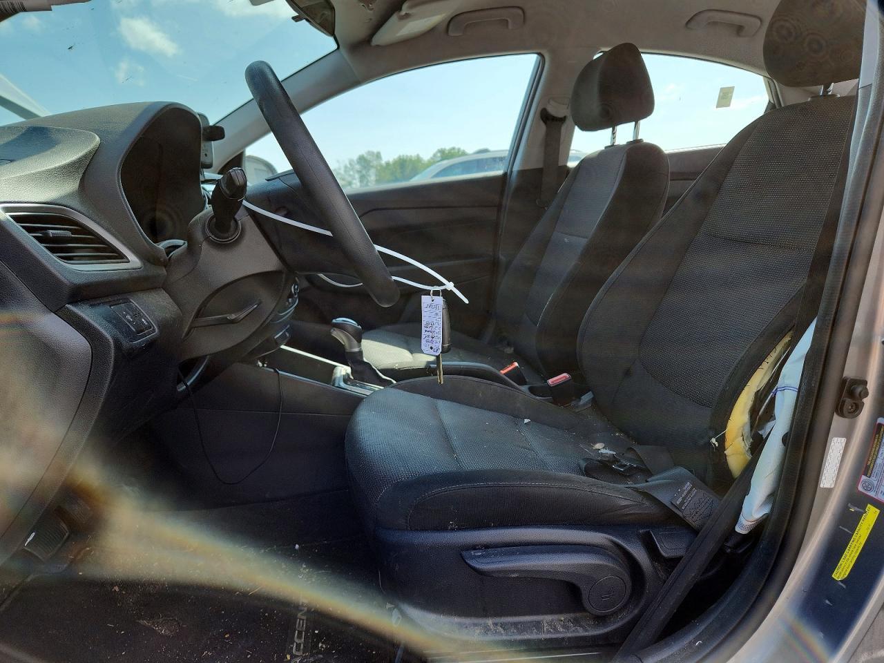 2022 Hyundai Accent Se - zdjęcie 7