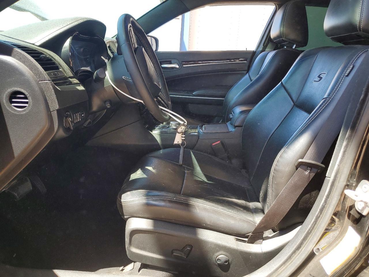2022 Chrysler 300 S - zdjęcie 7