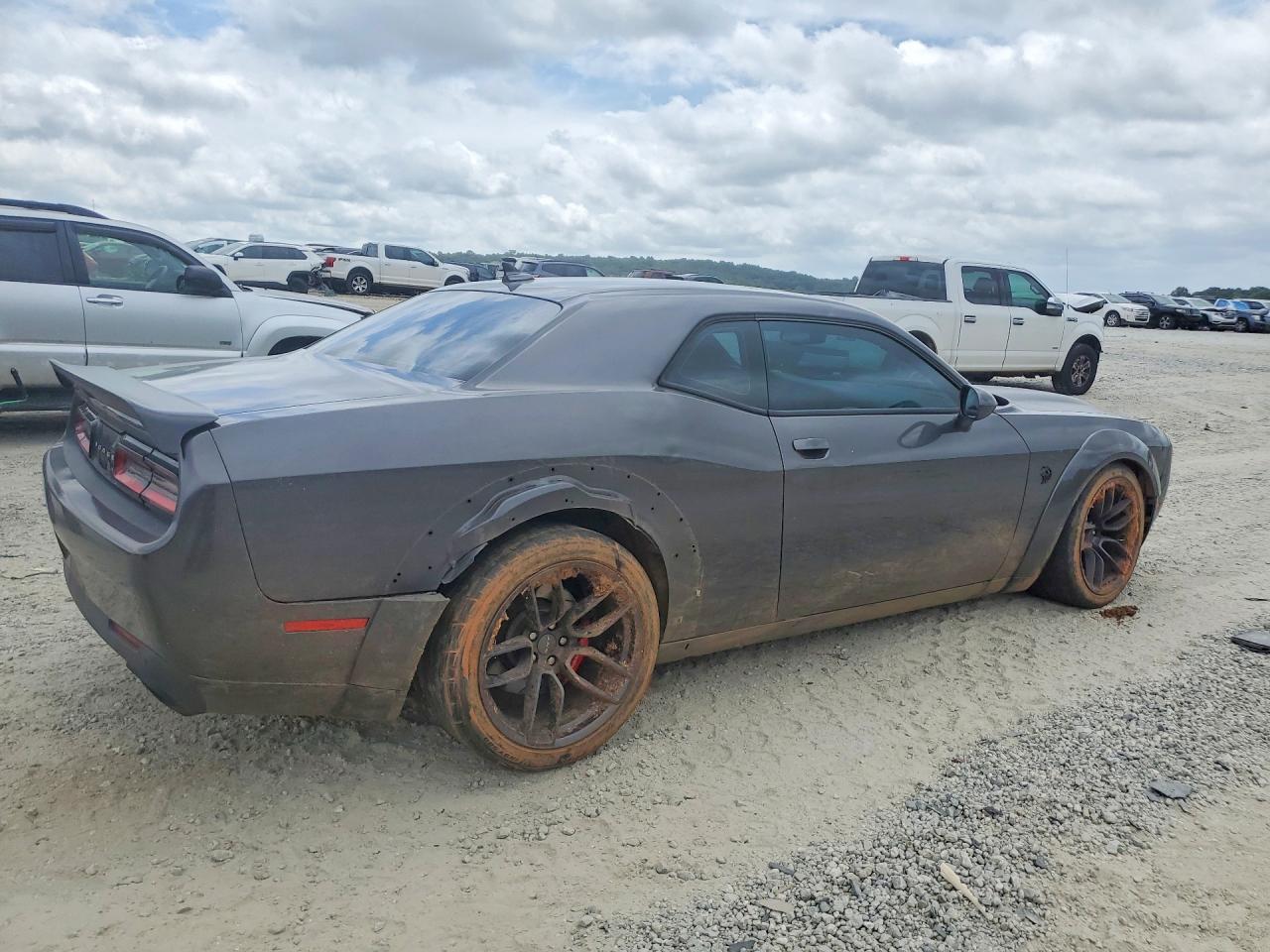 Dodge Challenger - zdjęcie 3