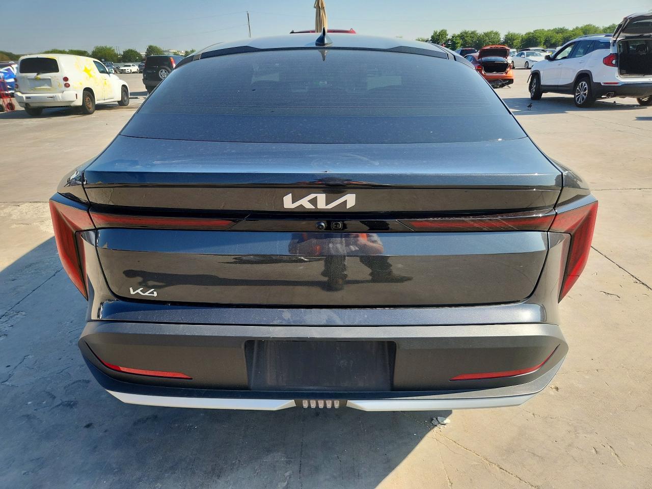 2025 Kia K4 Lx - zdjęcie 6