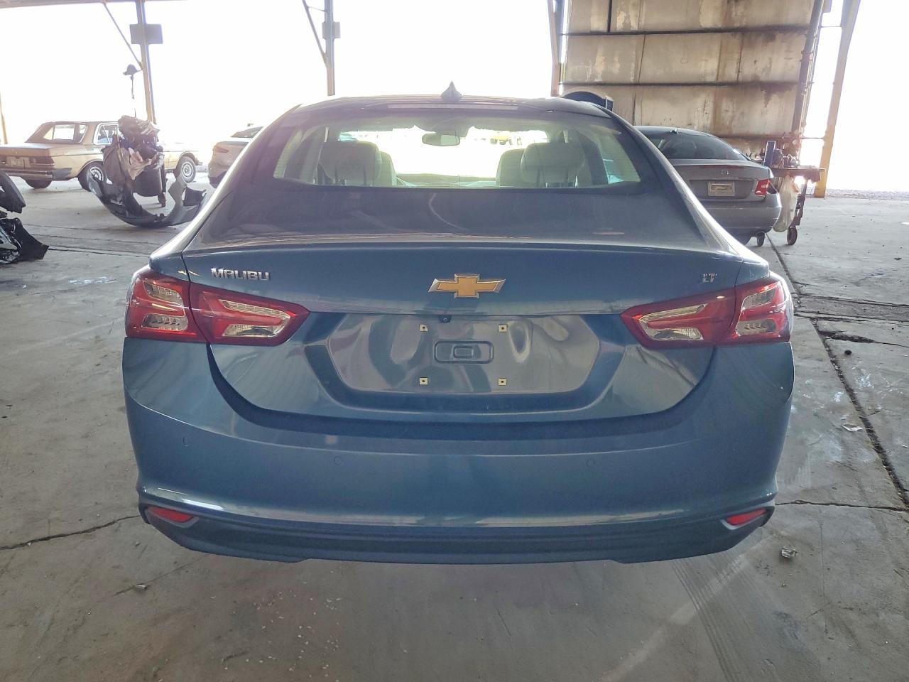 2024 Chevrolet Malibu Premier - zdjęcie 6