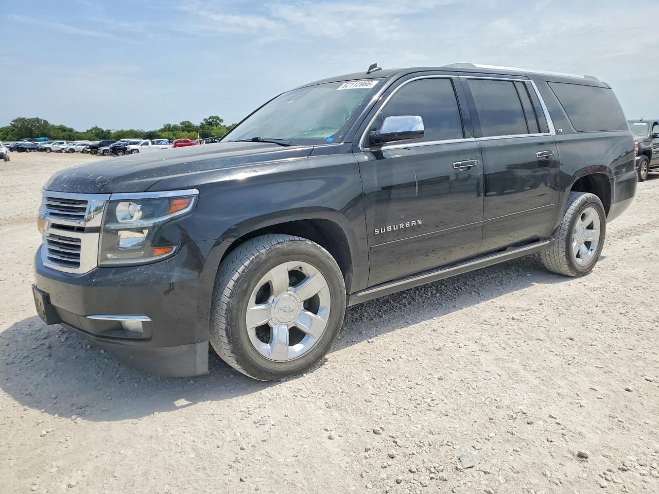 2015 Chevrolet Suburban C1500 Ltz - zdjęcie główne