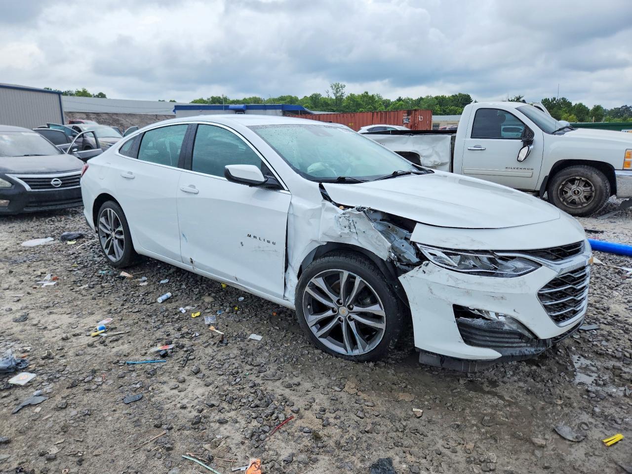2024 Chevrolet Malibu Premier - zdjęcie 4