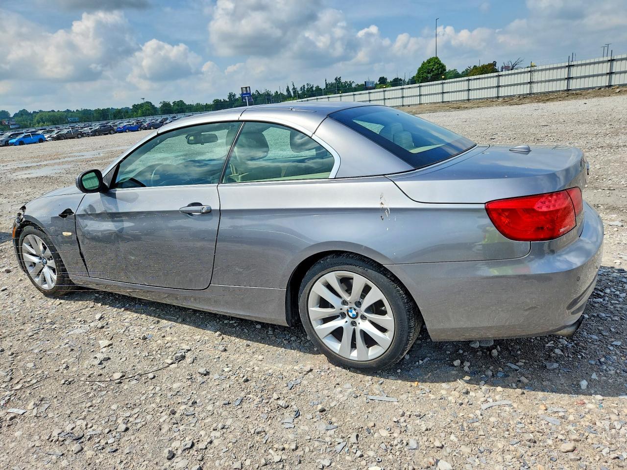 2013 BMW 328 I - zdjęcie 2