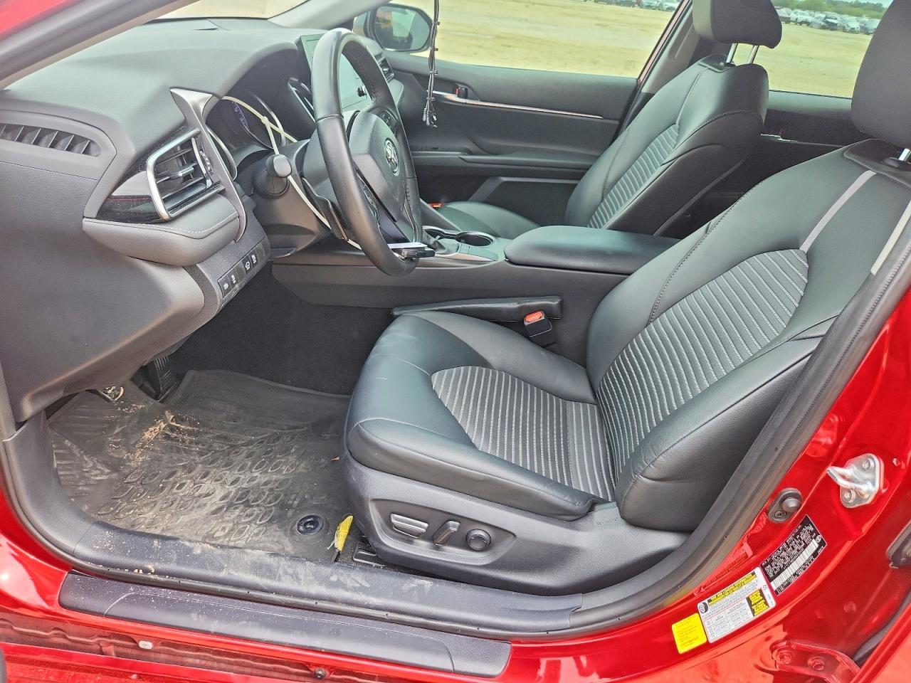 2024 Toyota Camry Se - zdjęcie 7