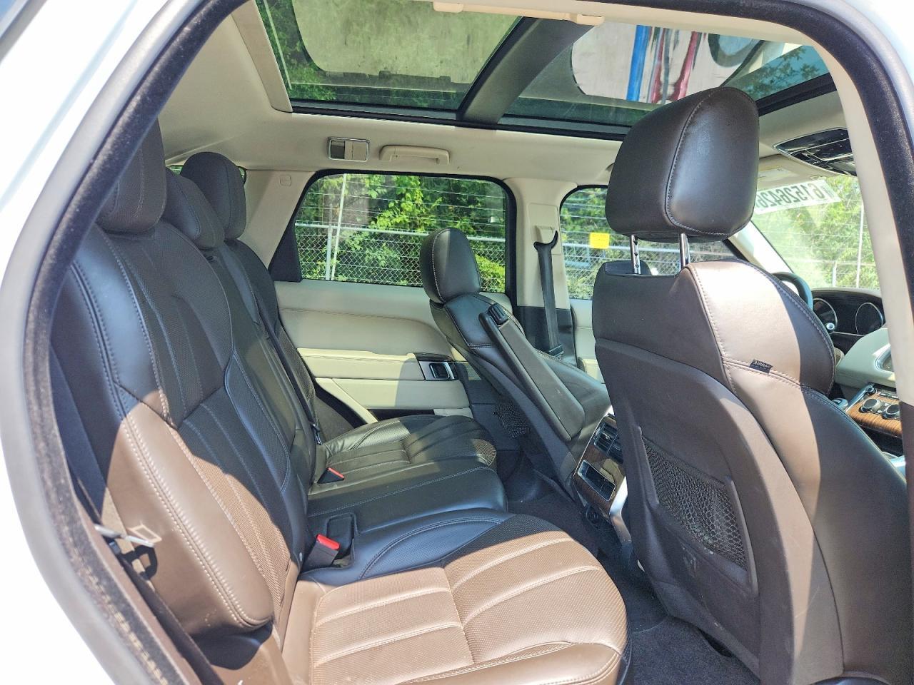 2014 Land Rover Range Rover Sport Hse - zdjęcie 11