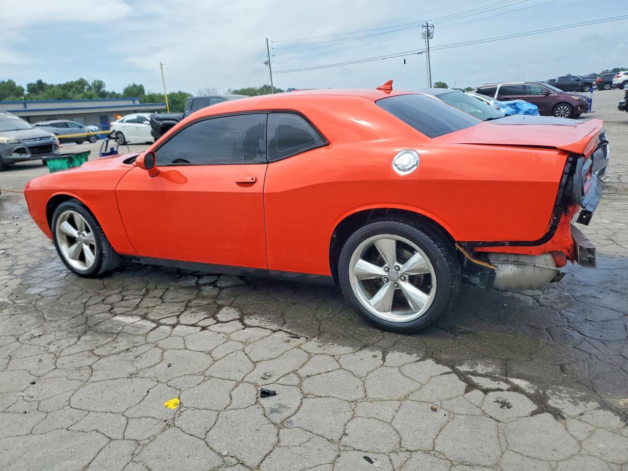 2016 Dodge Challenger Sxt - zdjęcie 2
