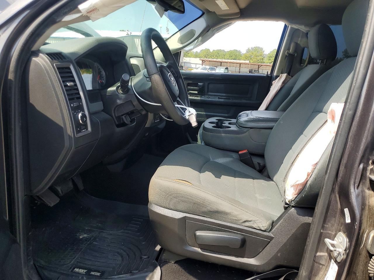 2016 Ram 1500 St - zdjęcie 7