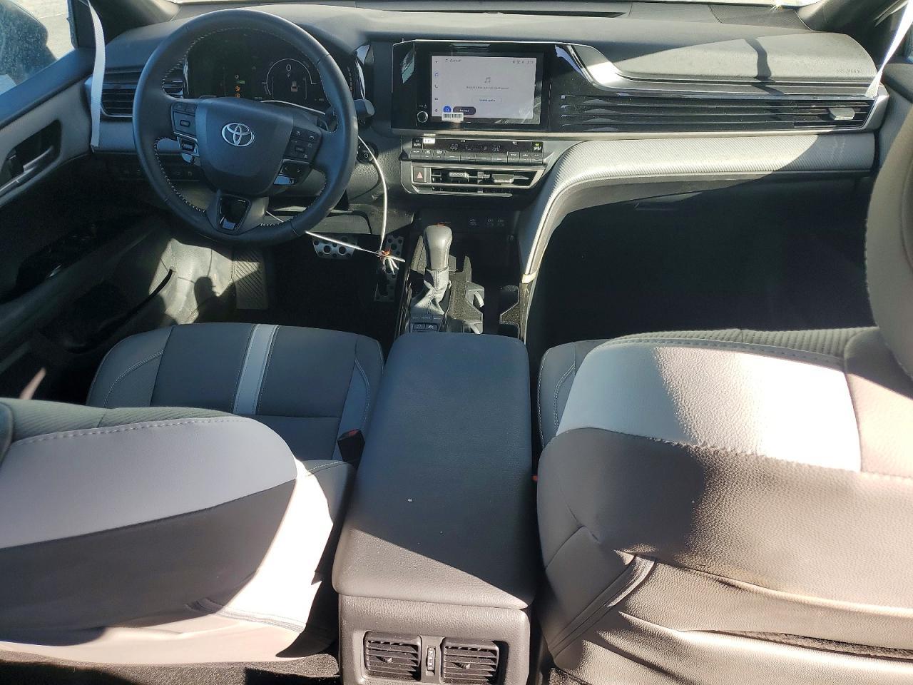 2026 Toyota Camry Se - zdjęcie 8