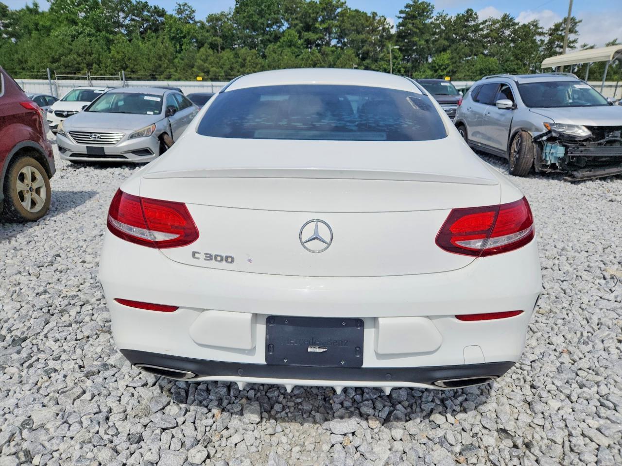 2017 Mercedes-Benz C 300 - zdjęcie 6