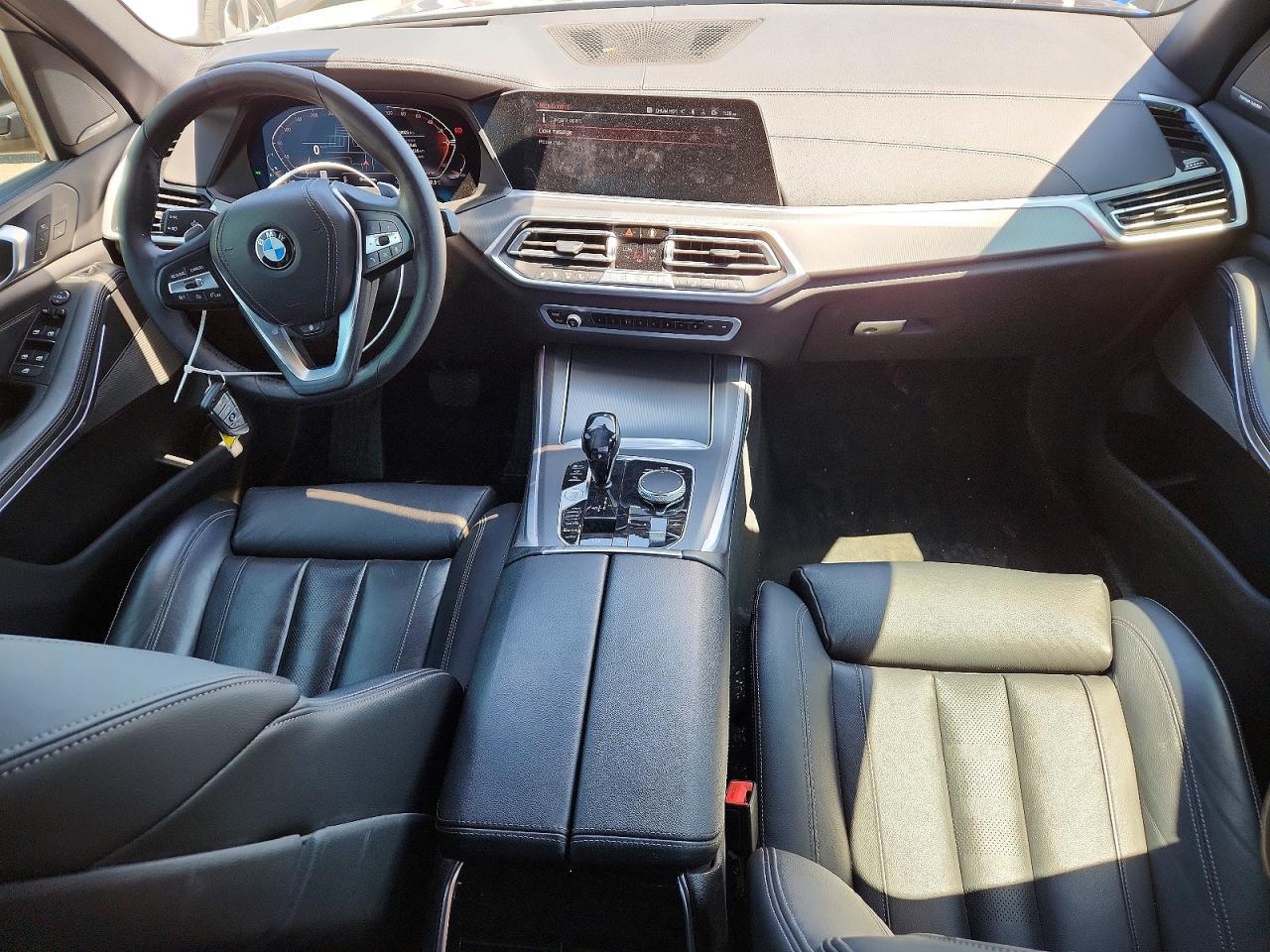 2021 BMW X5 xDrive40I - zdjęcie 8