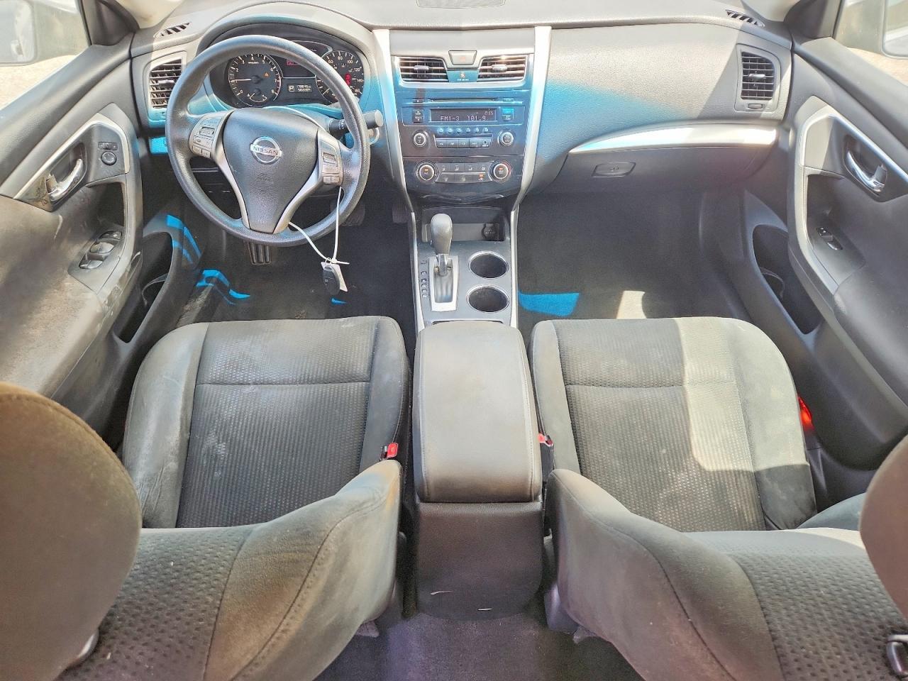 2015 Nissan Altima 2.5 S - zdjęcie 8
