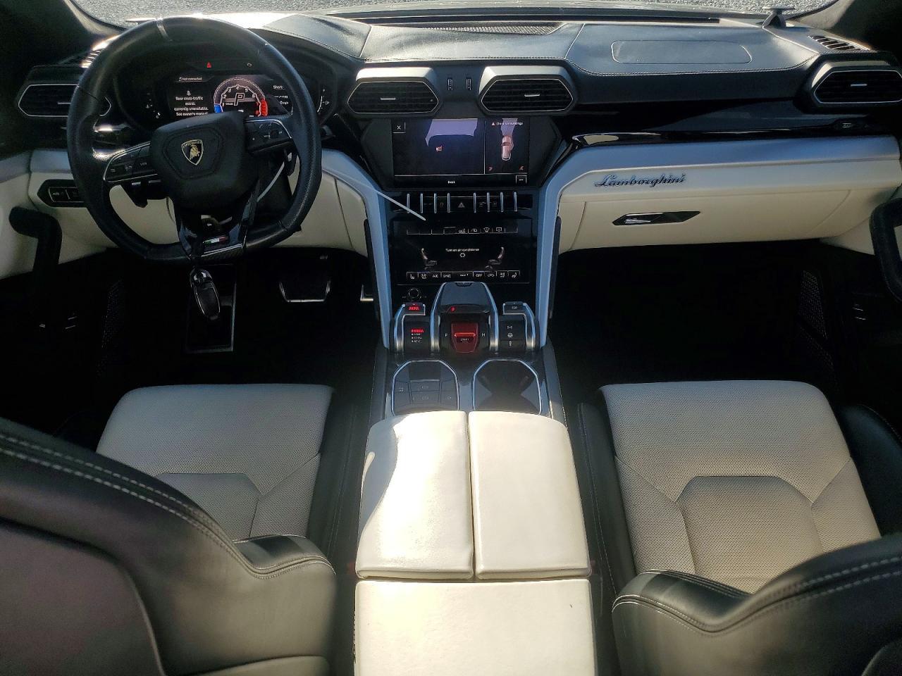 2019 Lamborghini Urus - zdjęcie 8