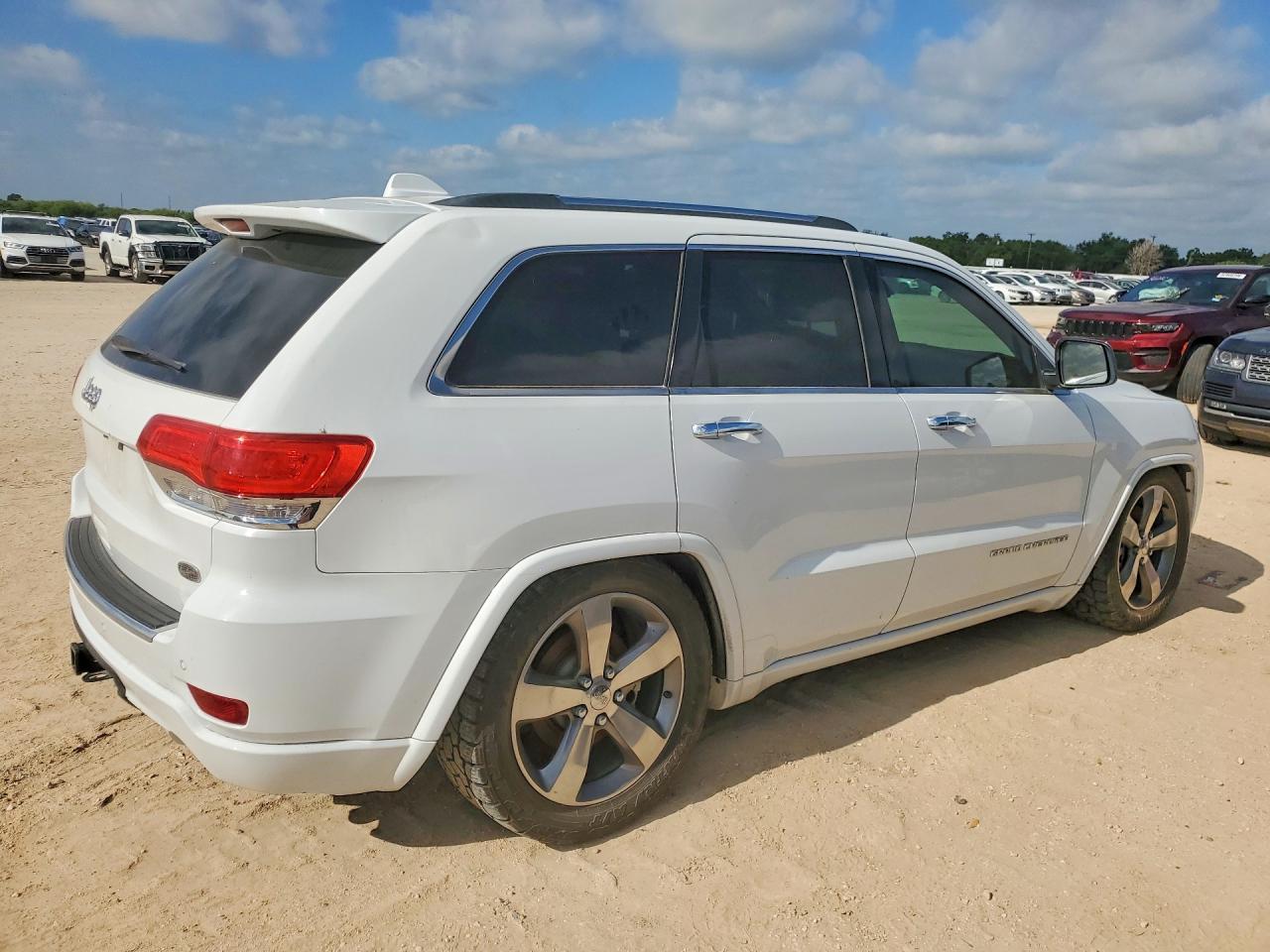 2014 Jeep Grand Cherokee Overland - zdjęcie 3