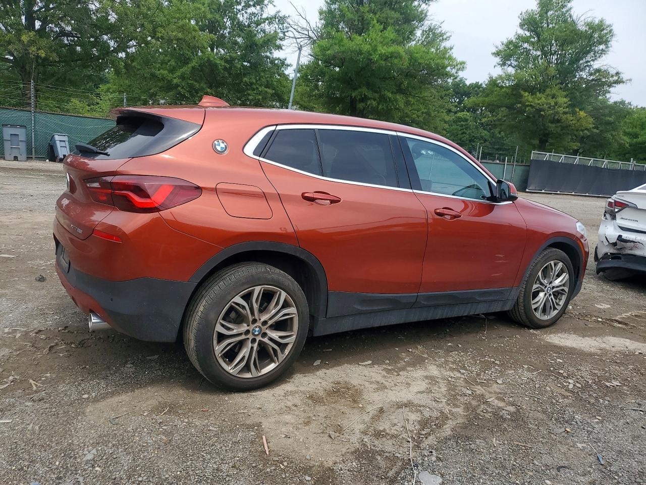 2022 BMW X2 xDrive28I - zdjęcie 3