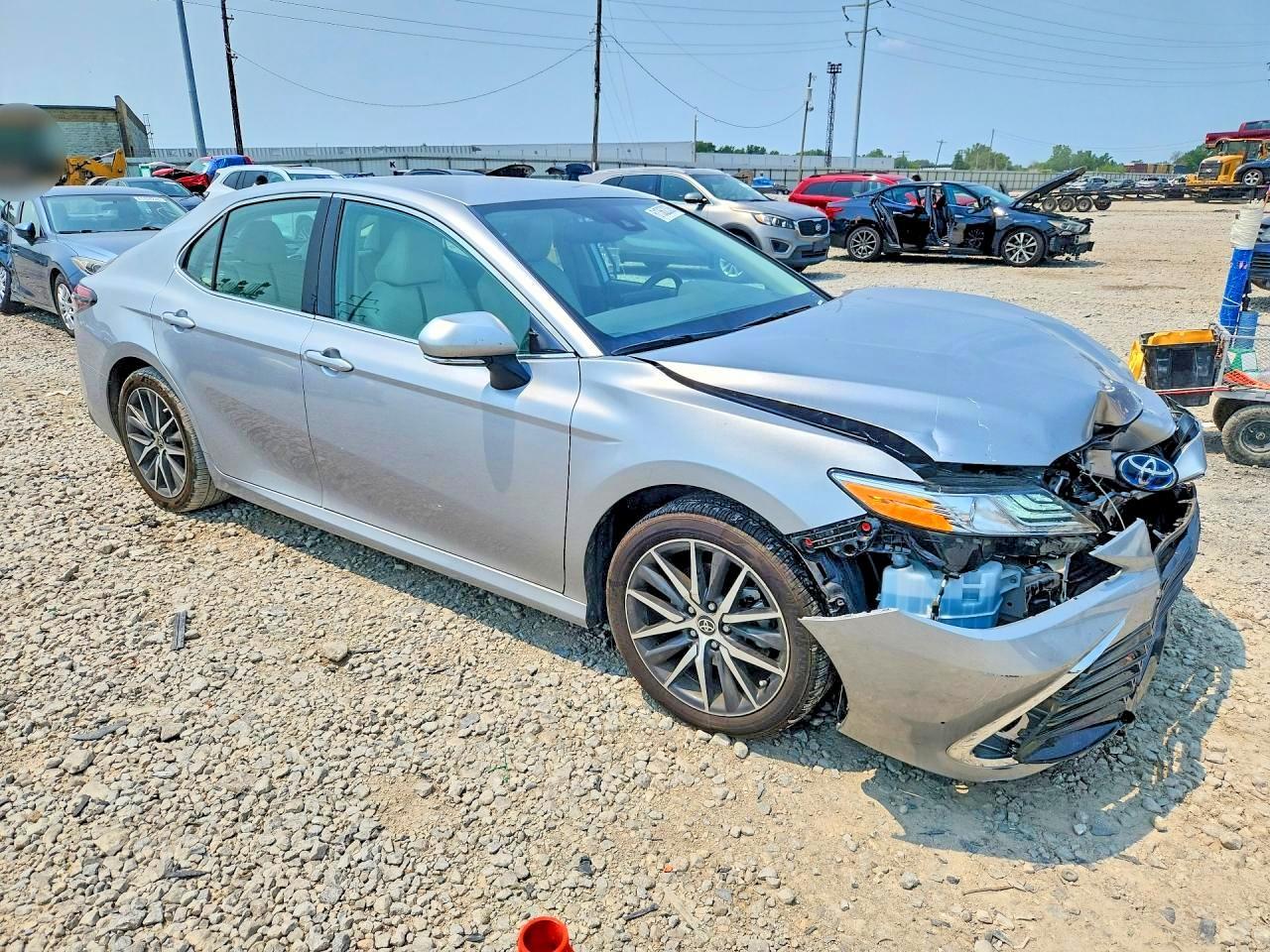 2024 Toyota Camry Xle - zdjęcie 4