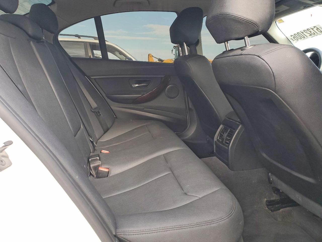 2018 BMW 320 I - zdjęcie 10
