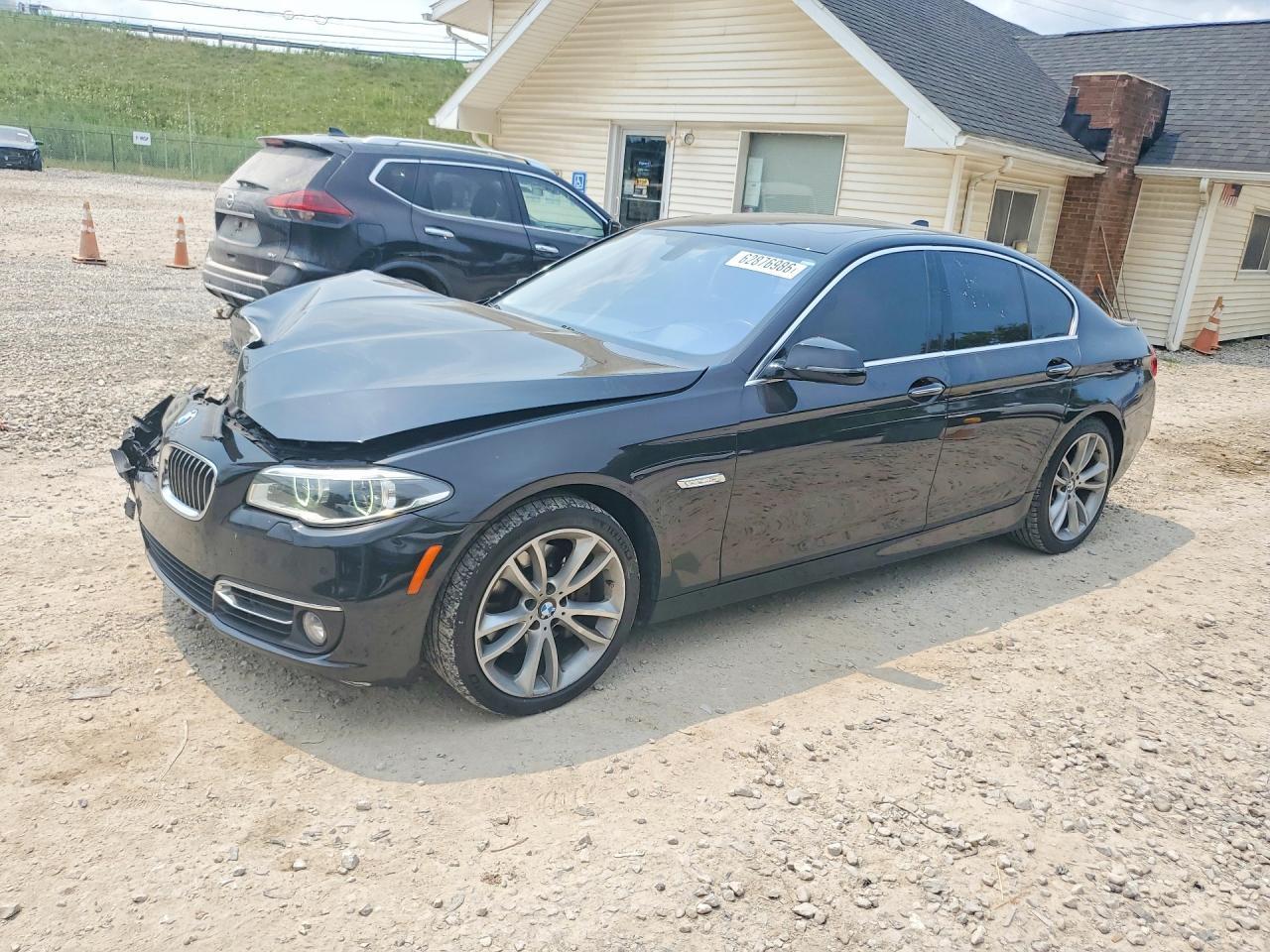 2015 BMW 535 Xi - zdjęcie główne