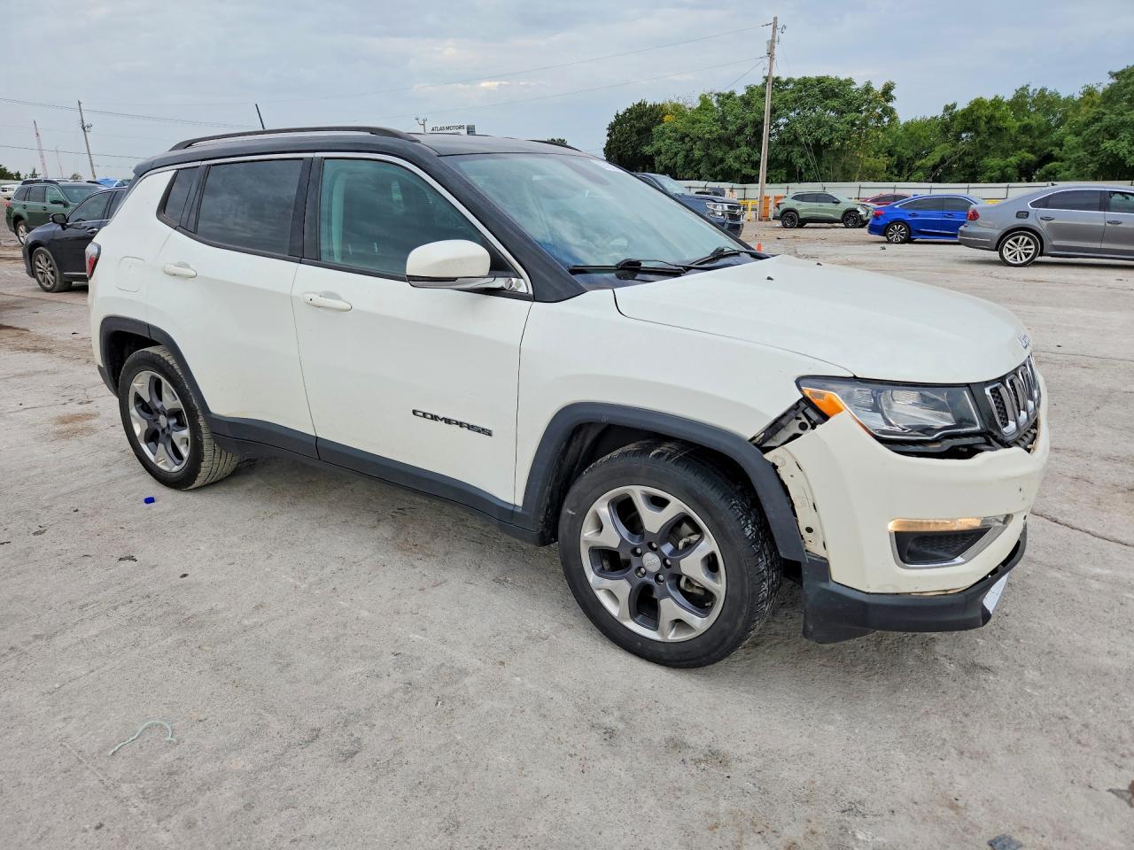Jeep Compass - zdjęcie 4