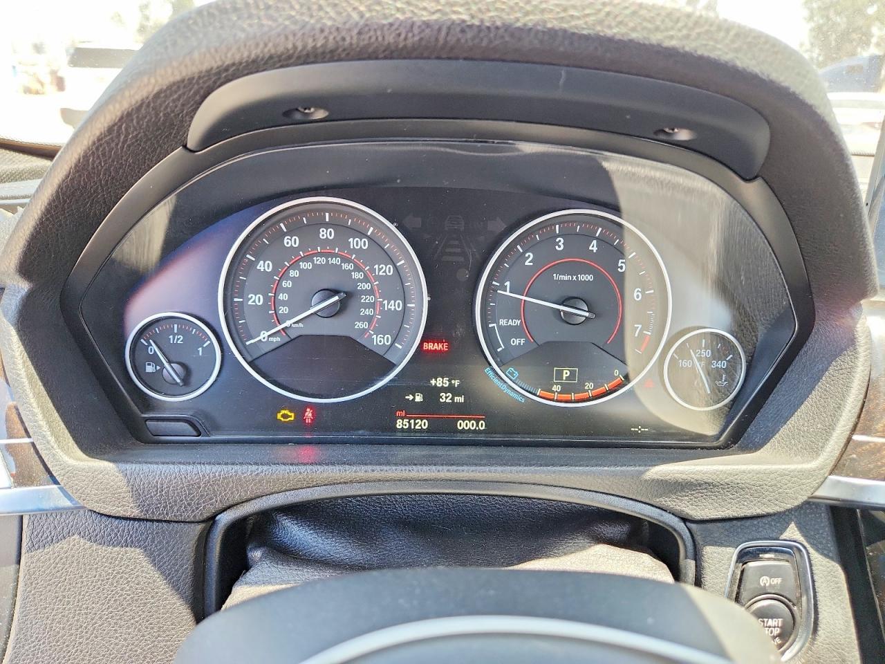 2018 BMW 330 I - zdjęcie 9