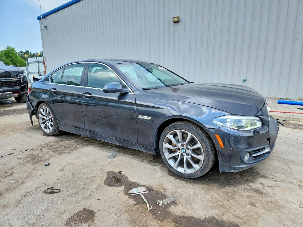 2016 BMW Seria 5 535i - zdjęcie 4