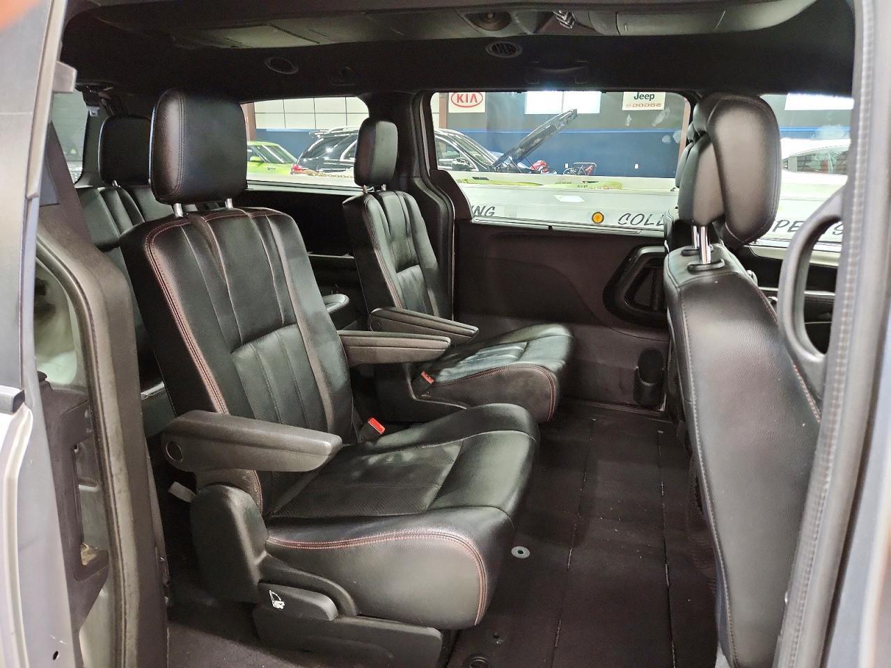 2019 Dodge Grand Caravan Gt - zdjęcie 11