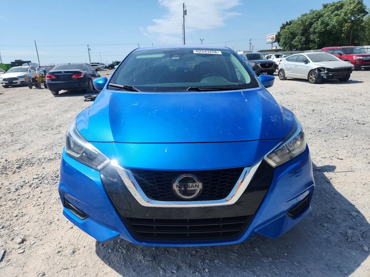 2020 Nissan Versa Sv - zdjęcie 5