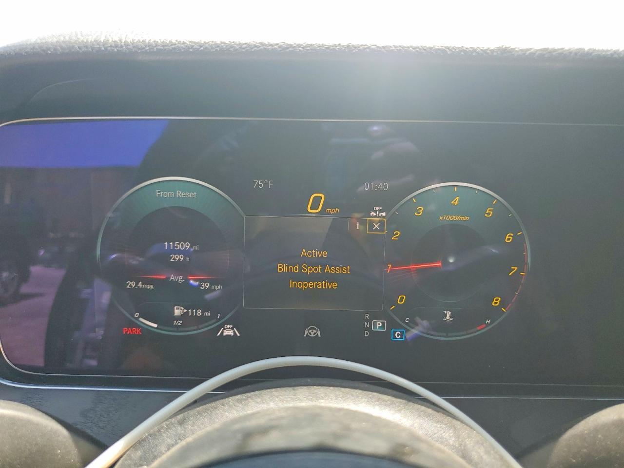 2022 Mercedes-Benz E 350 4Matic - zdjęcie 9