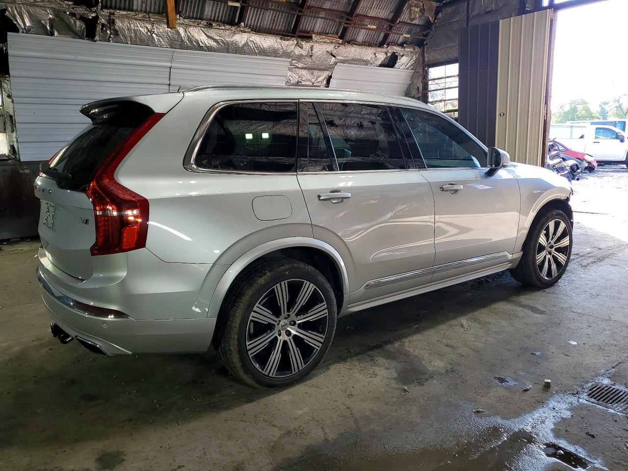 2021 Volvo Xc90 T6 Inscription - zdjęcie 3