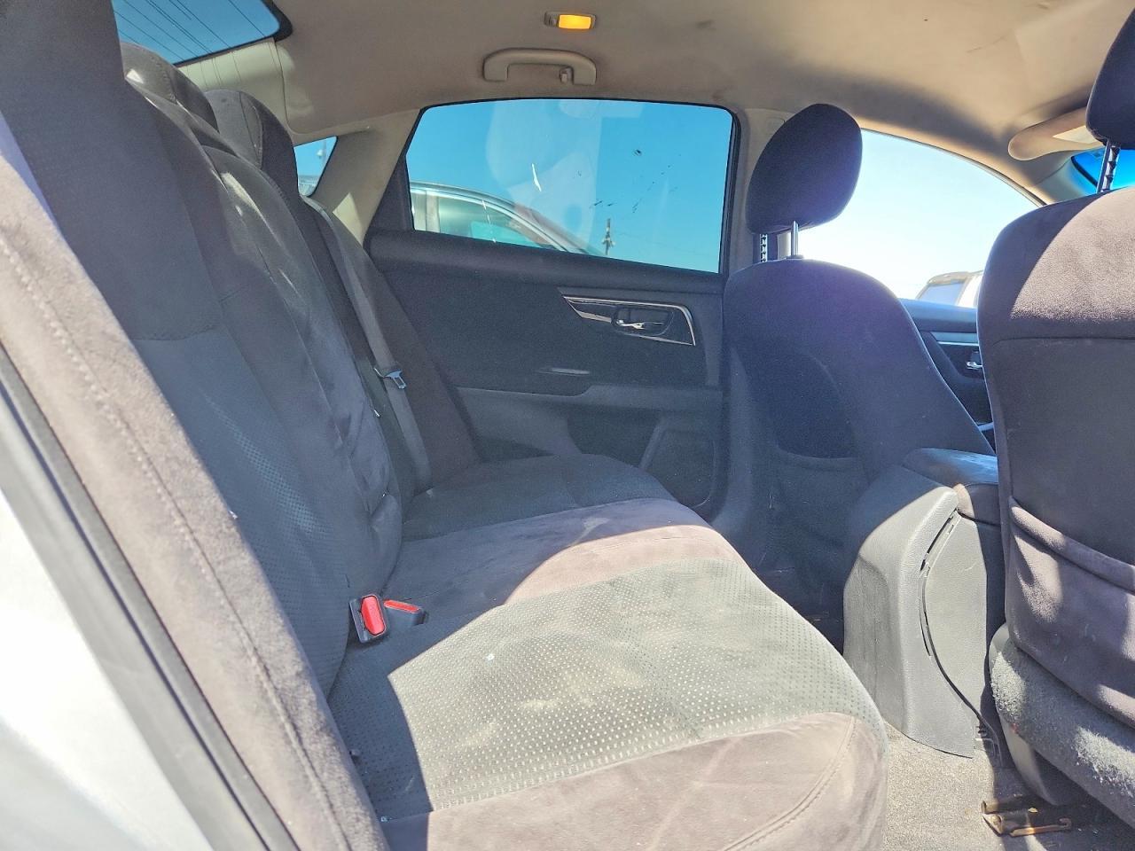 2014 Nissan Altima 2.5 S - zdjęcie 10
