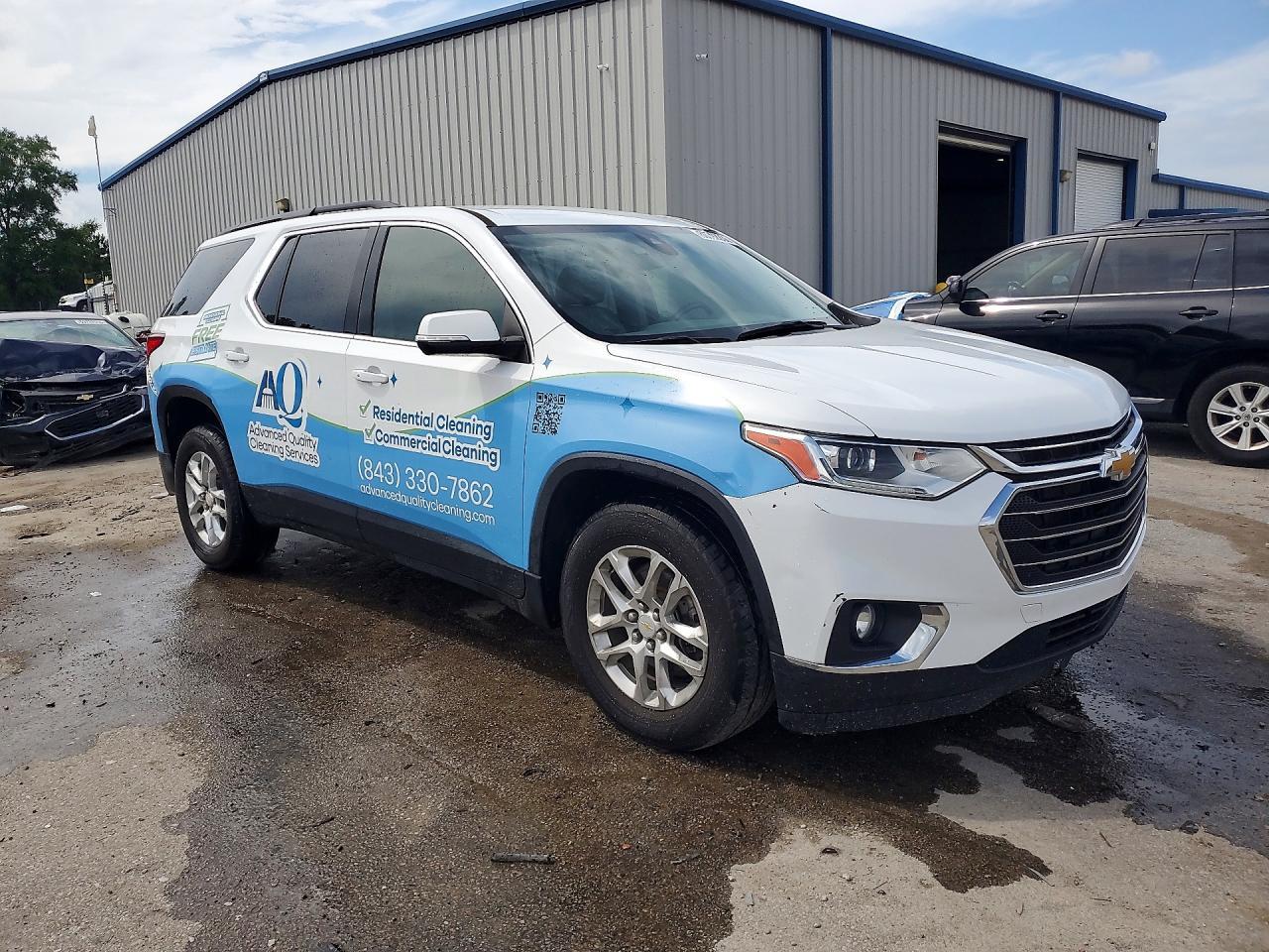 2021 Chevrolet Traverse Lt - zdjęcie 4