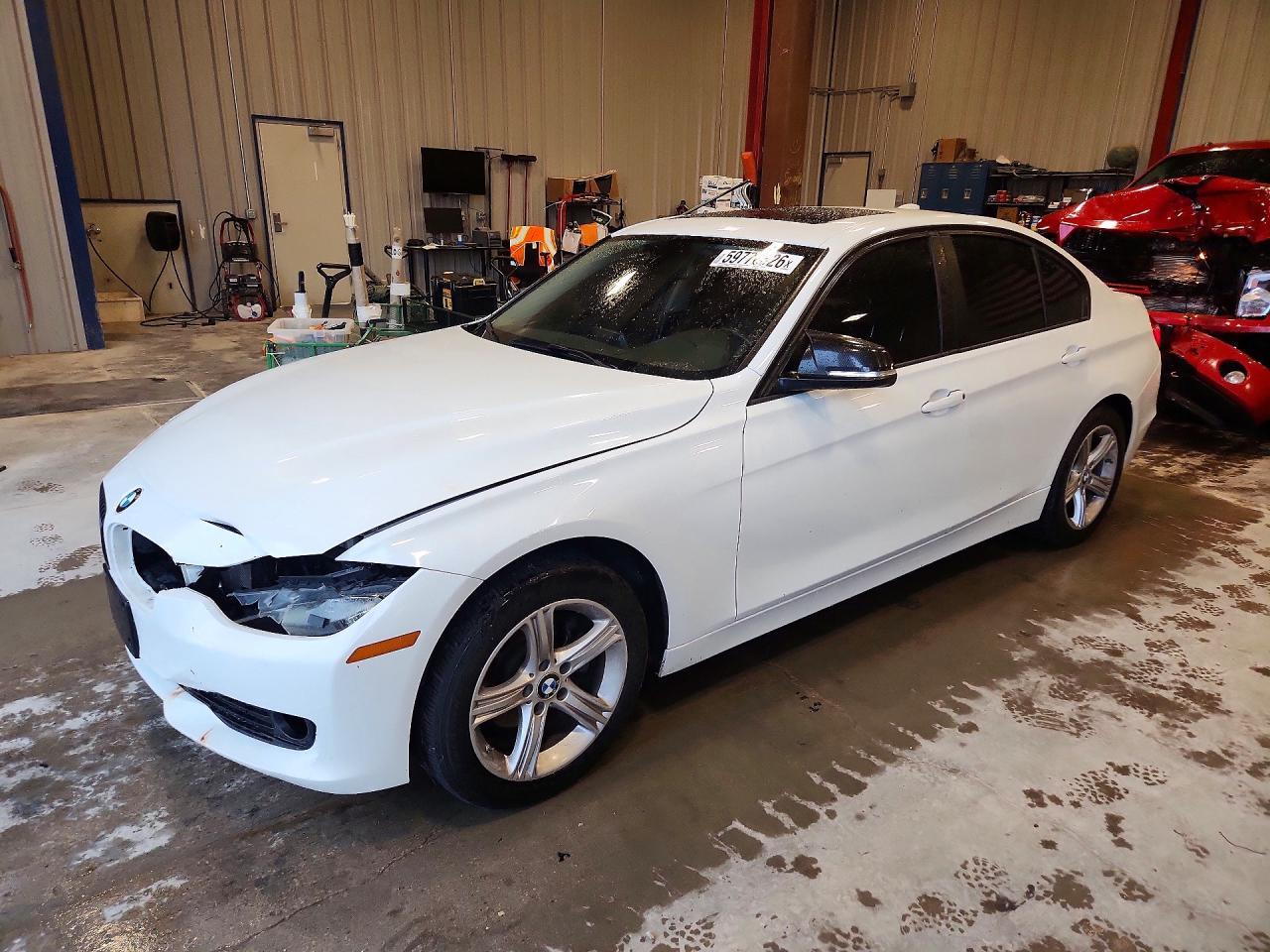 2015 BMW 320 I xDrive - zdjęcie główne
