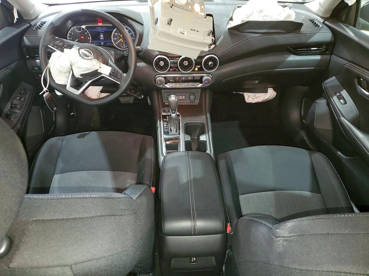 2025 Nissan Sentra Sv - zdjęcie 8
