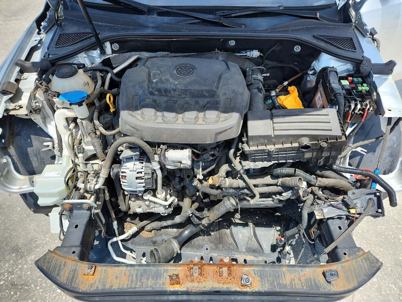 2018 Volkswagen Passat S - zdjęcie 11